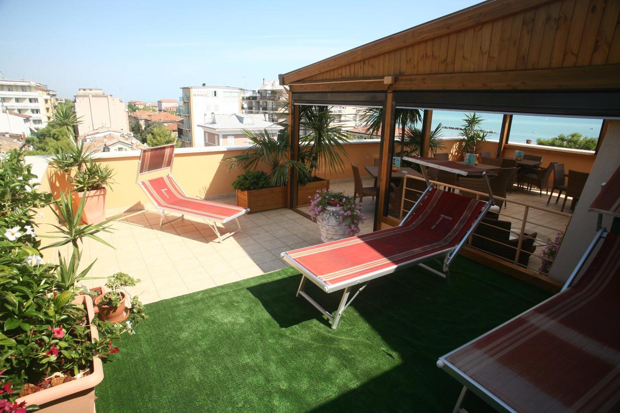 Hotel Victoria Porto San Giorgio Kültér fotó